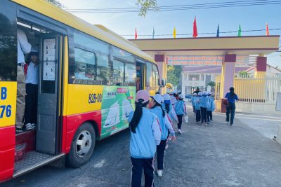 kế hoạch “Hành quân theo bước chân những người anh hùng” – Tổ khối 2