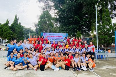 tổ chức Giải bóng chuyền hơi dành cho tất cả đoàn viên- Người lao động.