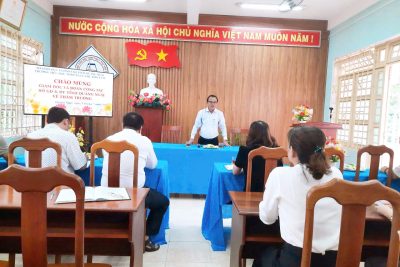 CHÀO MỪNG GIÁM ĐỐC VÀ ĐOÀN CÔNG TÁC SỞ GIÁO DỤC VÀ ĐÀO TẠO TỈNH QUẢNG NGÃI VỀ THĂM TRƯỜNG.