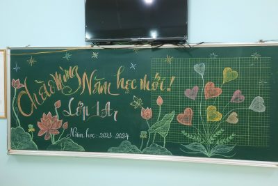 Buổi đầu đến lớp của học sinh lớp 1